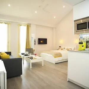 https://algo-diferente-apartamentos.es-andalucia.com